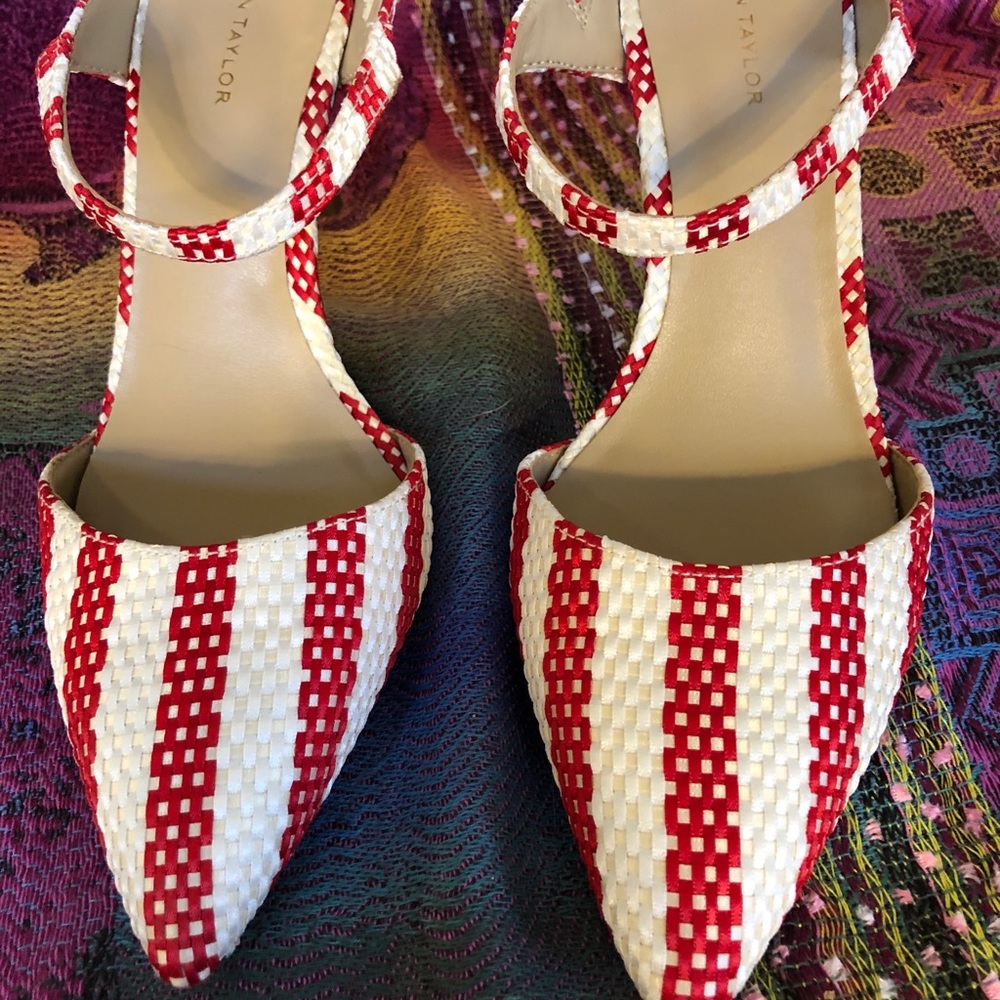 Ann Taylor heels EUC size 6.5